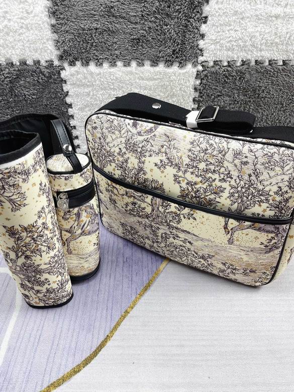 Dior 42x30x15cm CX2 (3)