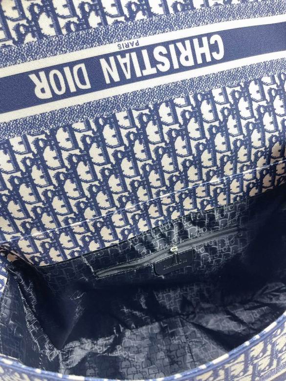 Dior 42x32x15cm CX (6)