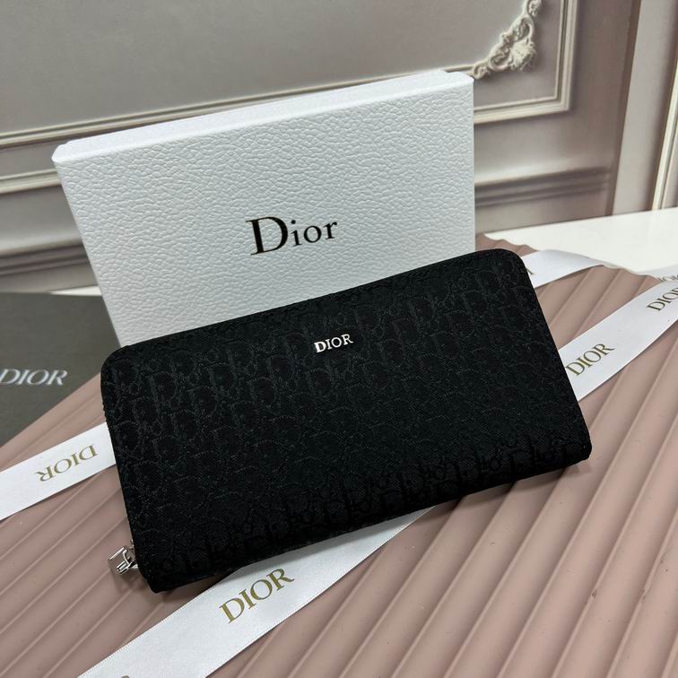 Dior 666119 19x10x2.5cm zy (1)
