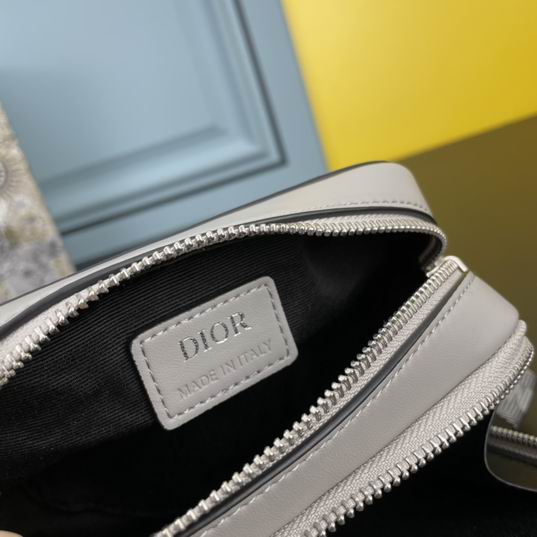 Dior 7017 17x12.5x5cm ww (9)