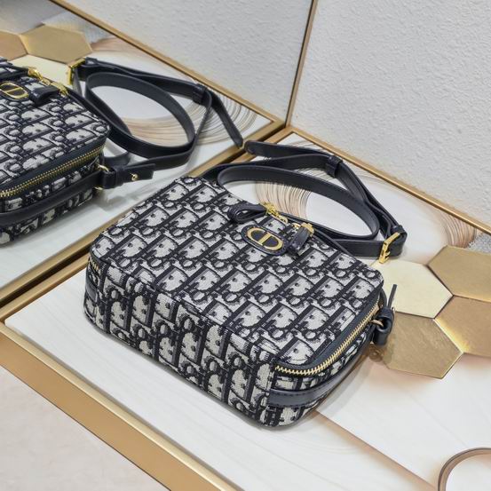 Dior 9933 19x5x14cm ww (6)