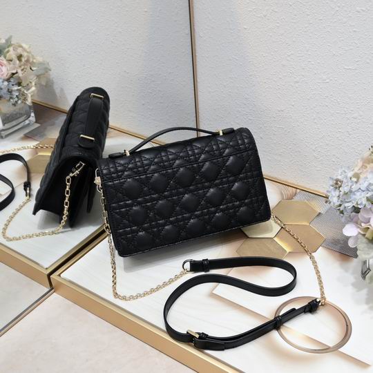 Dior 9957 24x7.5x14cm ww (30)