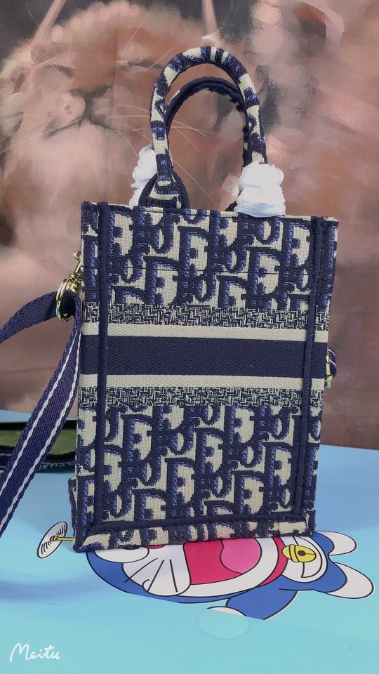 Dior Book Tote 13x7x13cm zy (2)