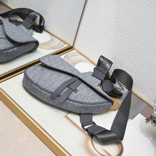 Dior CD-1040 20x28.6x5cm ww (3)