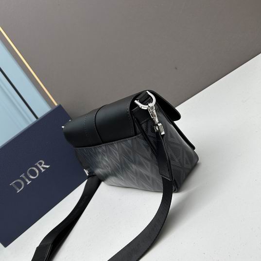 Dior Hit the Road 6608 27x17x9cm ww (11)