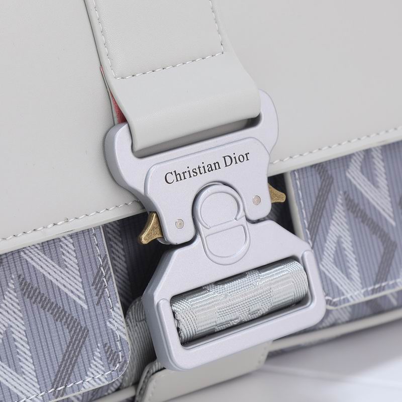 Dior Hit the Road 9944 27x17x9cm ww (4)