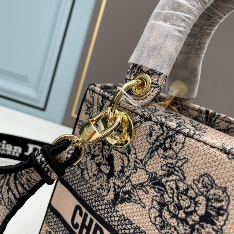 Dior Lady菱格1295 24x20x11cm ww4色 (30)