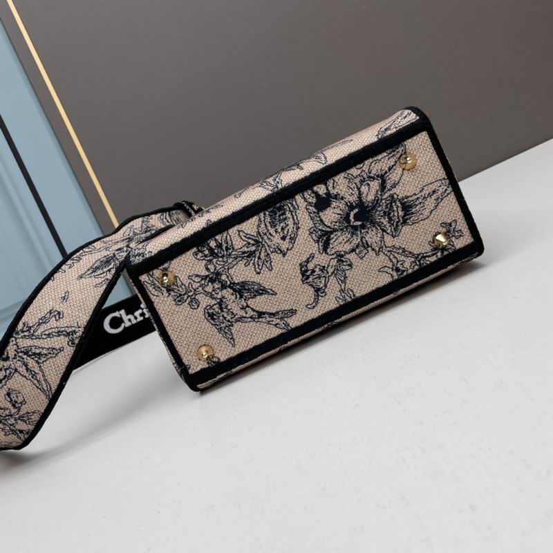 Dior Lady菱格1295 24x20x11cm ww4色 (31)