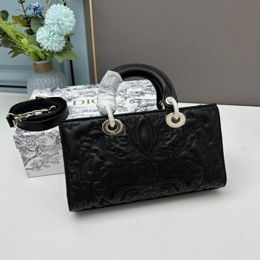 Dior Lady D-JoyM0540 26x13.5x5cm ww (11)