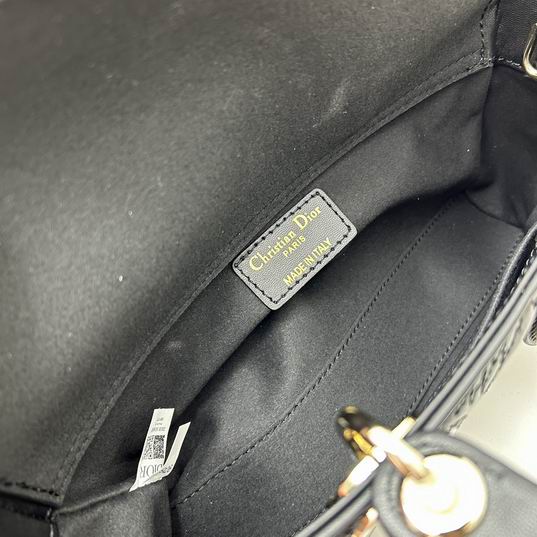 Dior Lady D-JoyM0540 26x13.5x5cm ww (16)