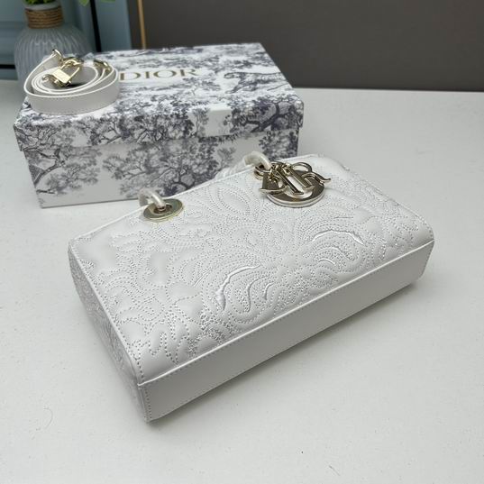 Dior Lady D-JoyM0540 26x13.5x5cm ww (4)