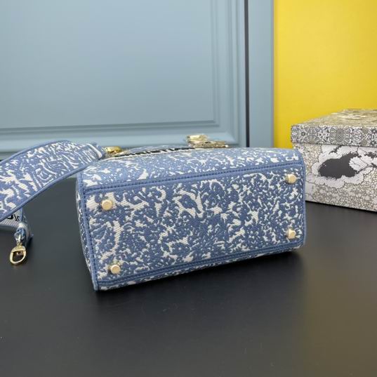 Dior Lady M8002 24x20x11cm ww (20)