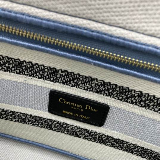 Dior Lady M8002 24x20x11cm ww (23)