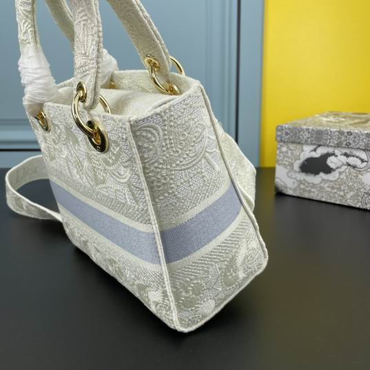 Dior Lady M8002 24x20x11cm ww (5)