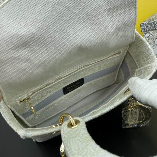 Dior Lady M8002 24x20x11cm ww (8)