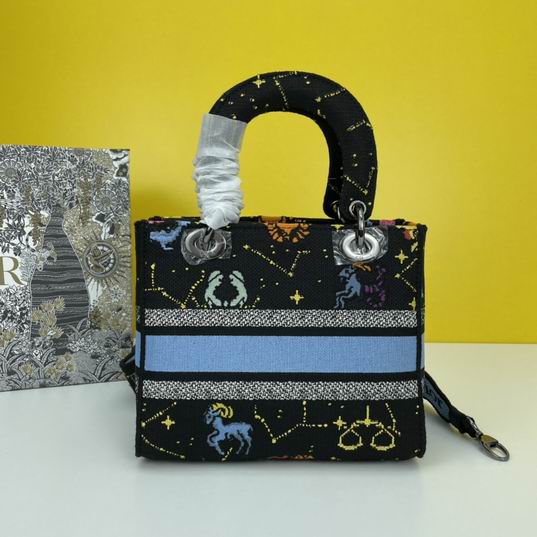 Dior Lady M8002 24x20x11cm ww1 (12)