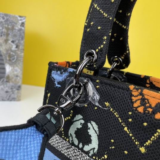 Dior Lady M8002 24x20x11cm ww1 (13)