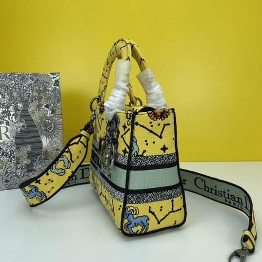 Dior Lady M8002 24x20x11cm ww1 (2)
