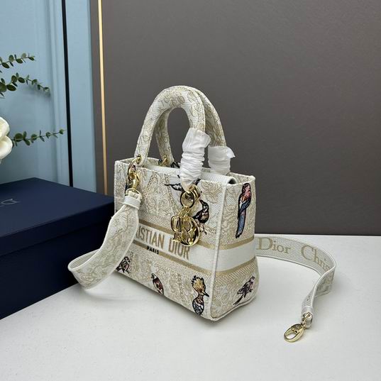 Dior Lady M8002 24x20x11cm ww1 (4)
