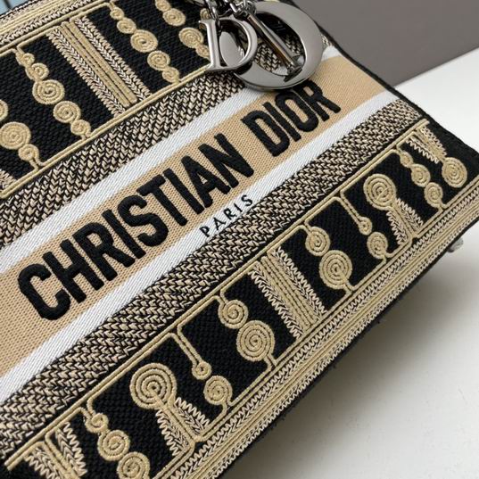 Dior Lady M8002 24x20x11cm ww1 (5)