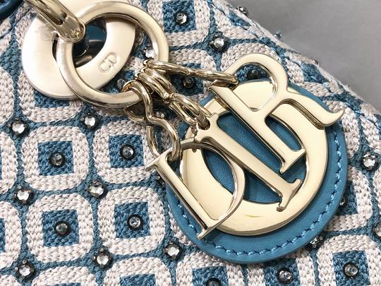 Dior M0505方格珠子17x15x7cm CN2色 (15)