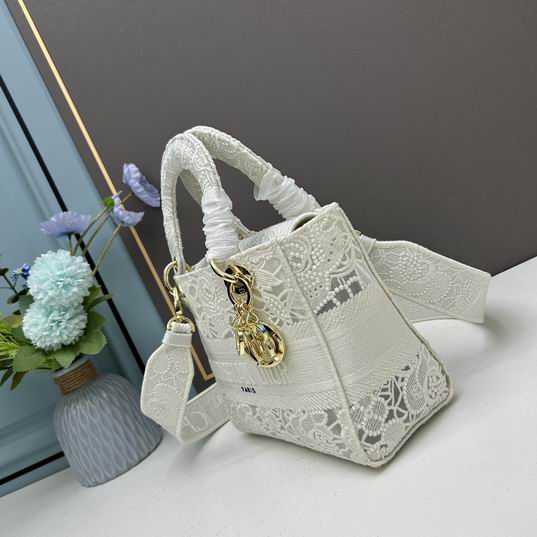 Dior M8002刺绣 24x20x11cm ww4色 (2)