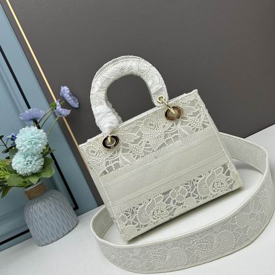 Dior M8002刺绣 24x20x11cm ww4色 (3)