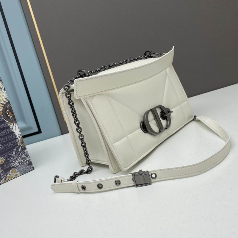 Dior Montaigne 9215 25x15x9cm ww (2)