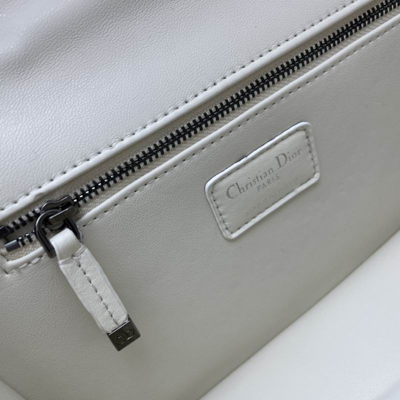 Dior Montaigne 9215 25x15x9cm ww (5)