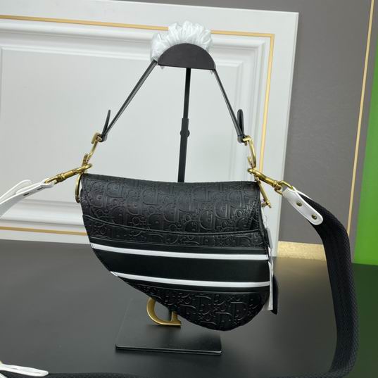 Dior Saddle 0452 25cm ww (2)