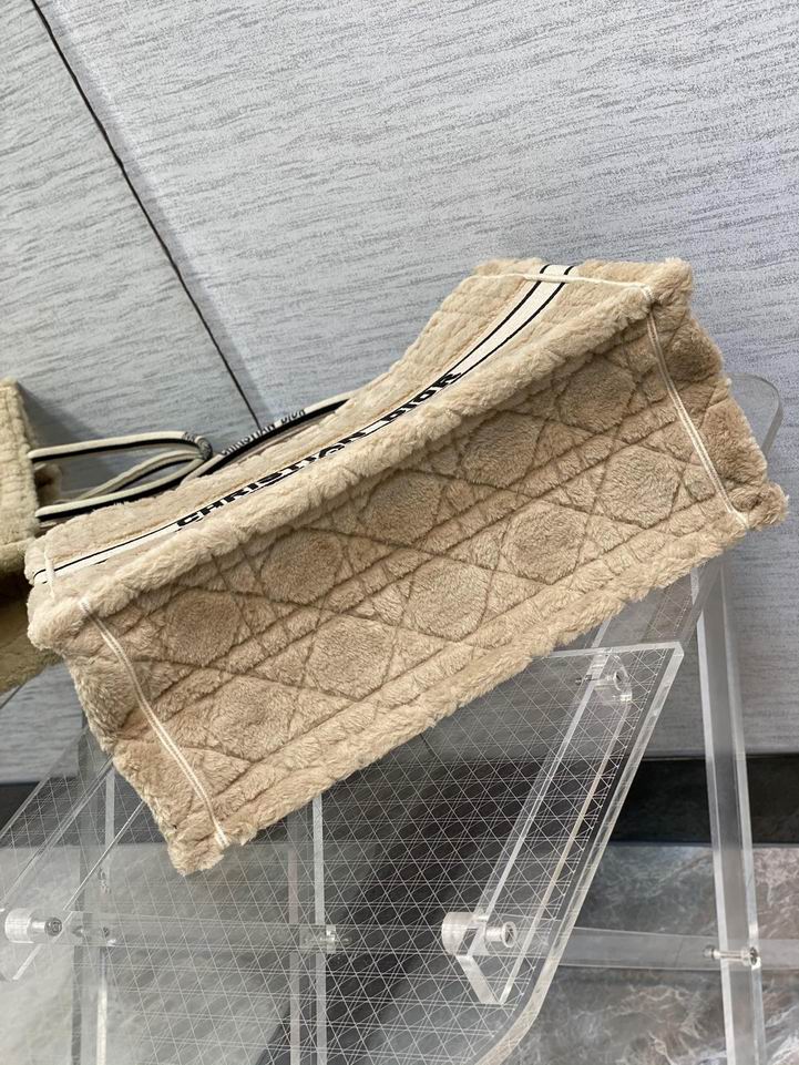 Dior Tote奶茶色42x35x18cm CN (4)