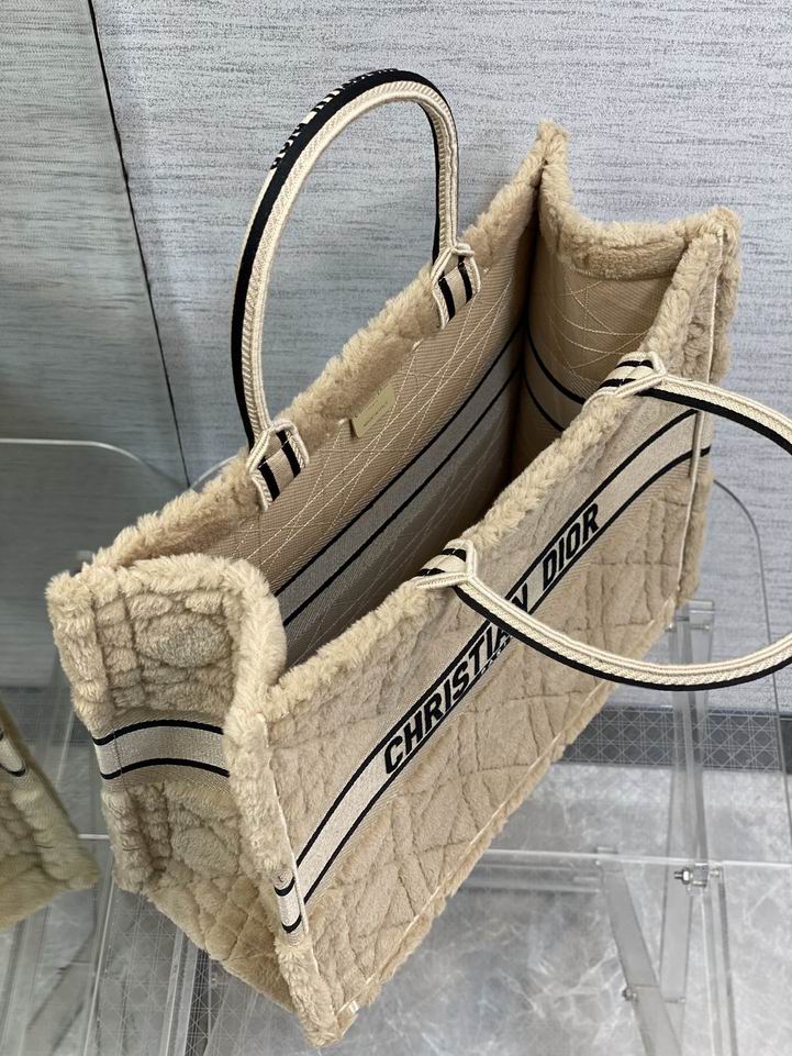 Dior Tote奶茶色42x35x18cm CN (5)