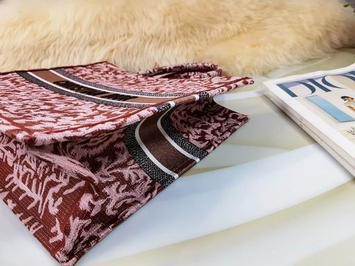 Dior Tote 41.5x35x18cm CN1 (7)