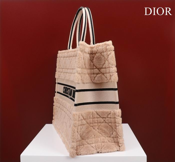 Dior Tote 41.5x35x18cm CN2 (3)