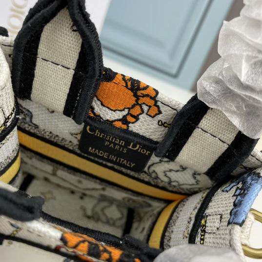 Dior book tote mini 18x13.5x6.5cm ww (16)