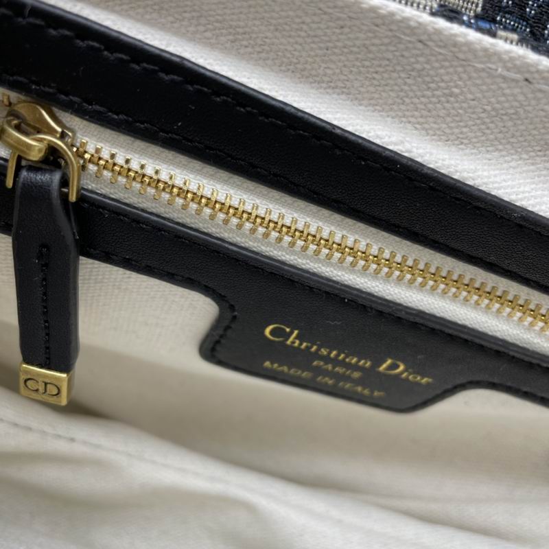 Dior saddle 0446 25.5x20x6.5cm ww (8)