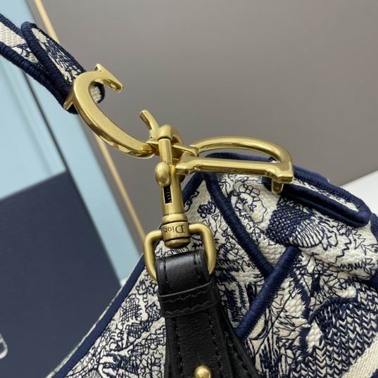 Dior saddle 8003 25.5x20x6.5cm ww2 (3)