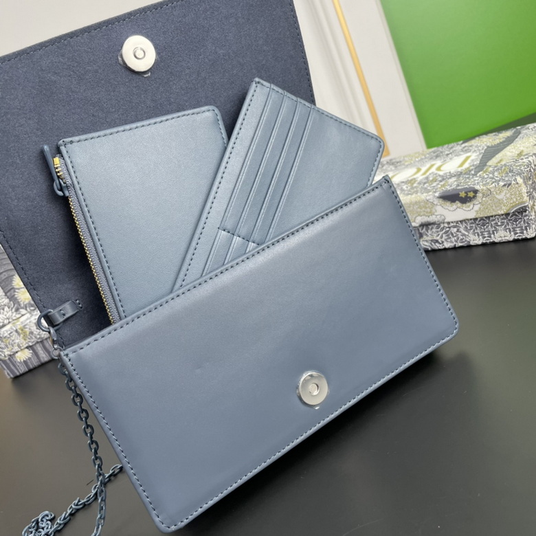 Diorcaropouch 1228 YW (22)