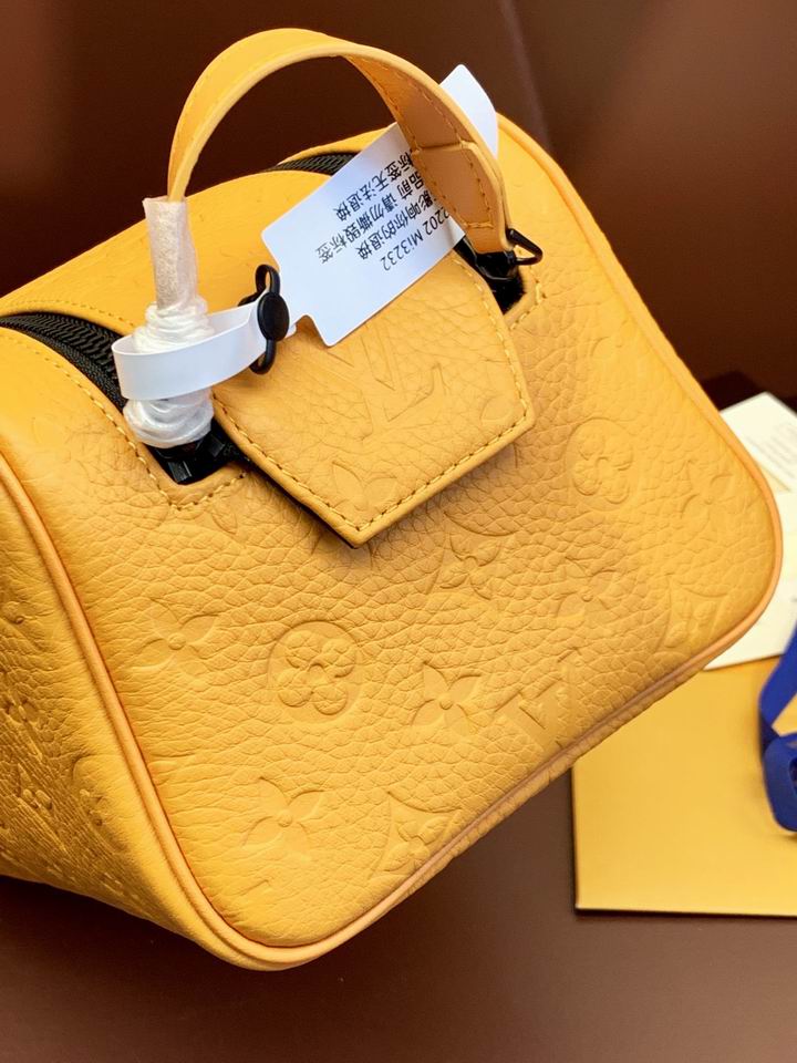 Dopp Kit M82576 28x15x16.5cm gf1_4