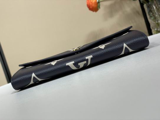 Empreinte M81049 19.5x10.5x2.5cm gf_3