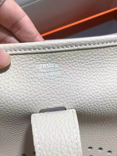 Evelyne 28x30x9cm am 02 (16)