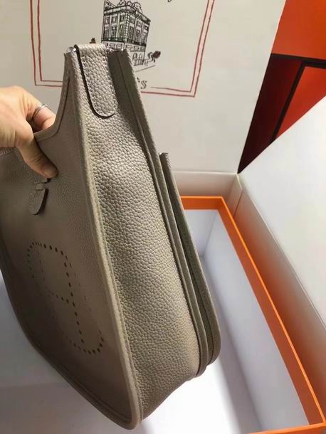 Evelyne 28x30x9cm am 02 (25)