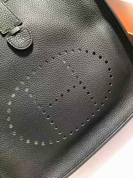 Evelyne 28x30x9cm am 02 (35)