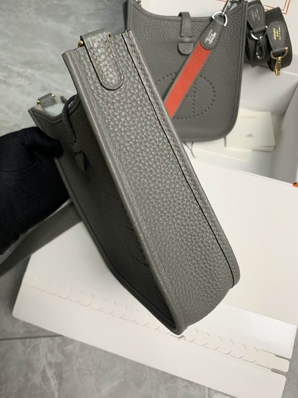 Evelyne mini Togo am 01 (21)