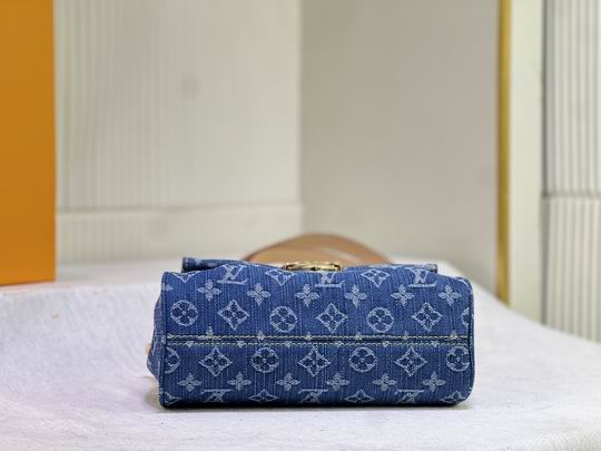 Favorite M45859 24x14x9cm ss_4