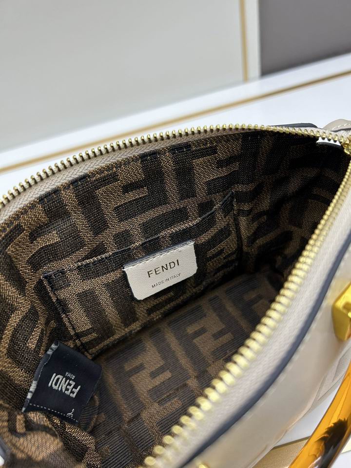 Fendi 17x18x8cm jj2_6