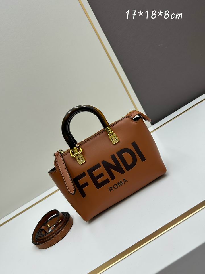 Fendi 17x18x8cm jj3_1
