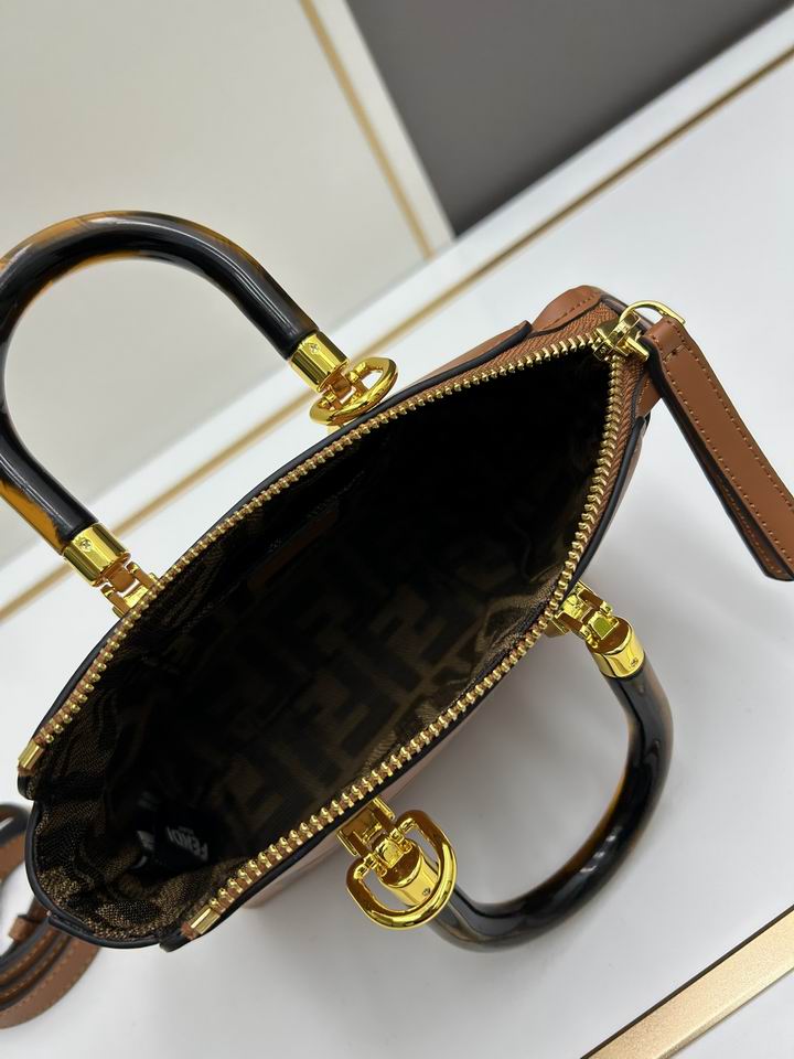 Fendi 17x18x8cm jj3_8