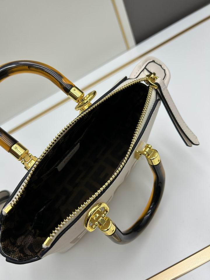 Fendi 17x18x8cm jj5_8