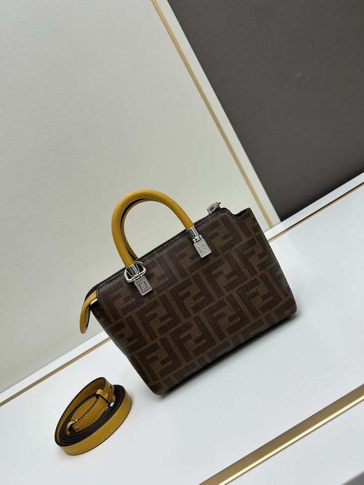 Fendi 17x18x8cm jj7_3